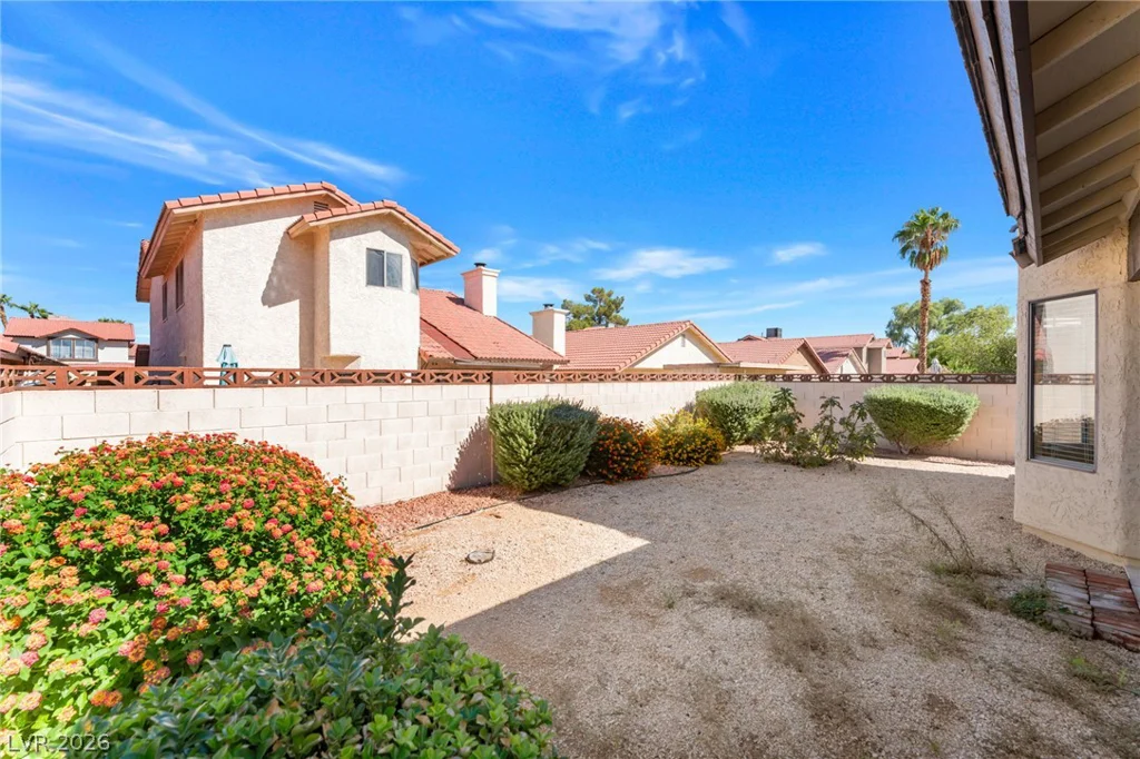 6440 Hartwood, Las Vegas, NV 89108