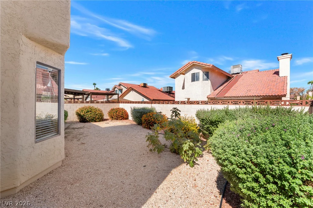 6440 Hartwood, Las Vegas, NV 89108