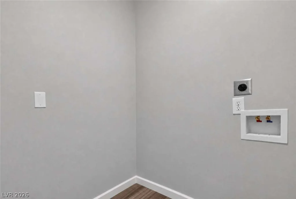 1669 G, Las Vegas, NV 89106