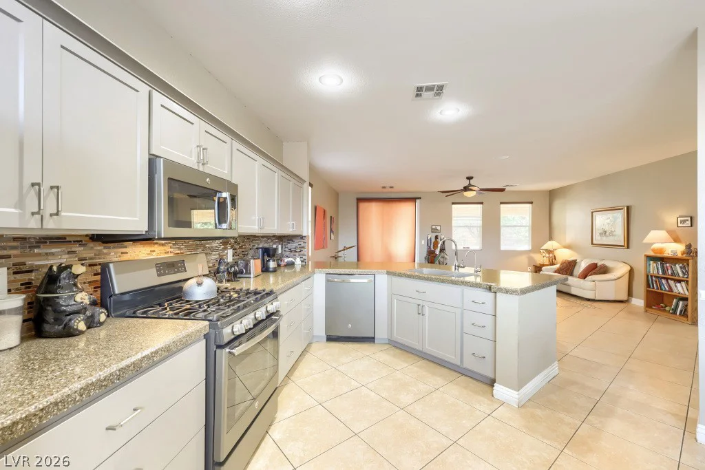 333 Arroyo Grande, Henderson, NV 89012