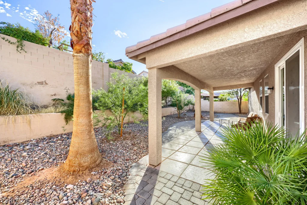 333 Arroyo Grande, Henderson, NV 89012