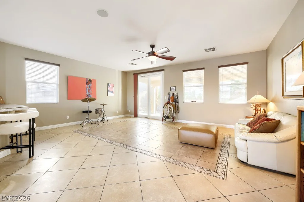 333 Arroyo Grande, Henderson, NV 89012