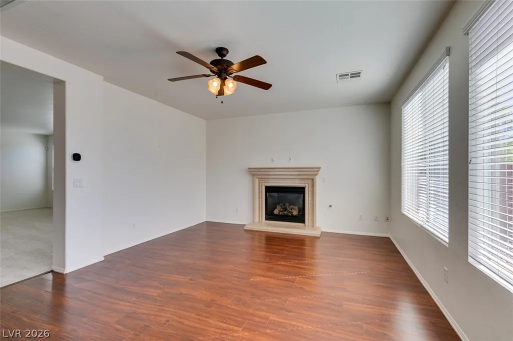 11677 Bradford Commons, Las Vegas, NV 89135