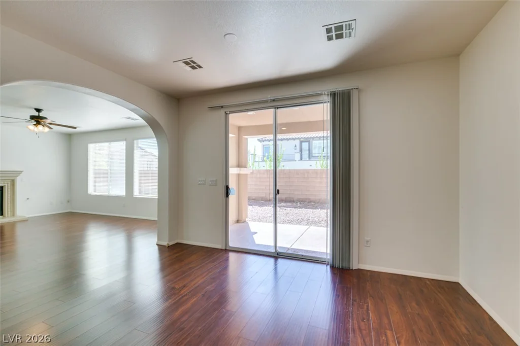11677 Bradford Commons, Las Vegas, NV 89135