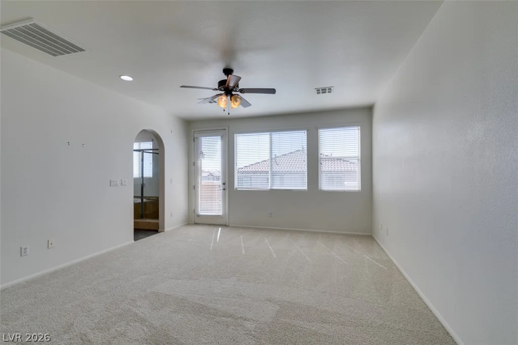 11677 Bradford Commons, Las Vegas, NV 89135