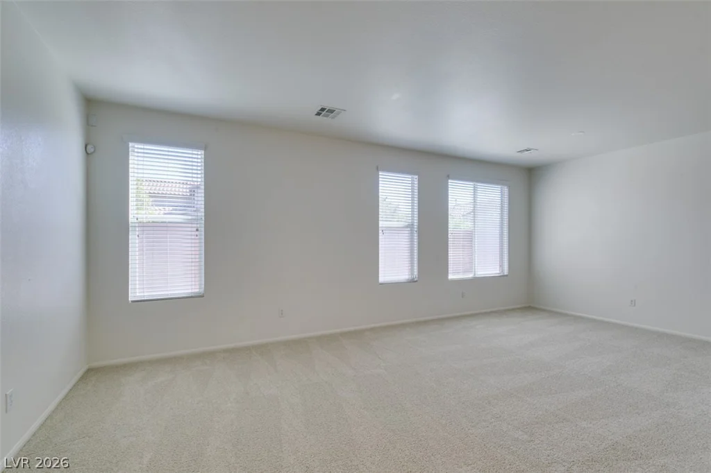 11677 Bradford Commons, Las Vegas, NV 89135