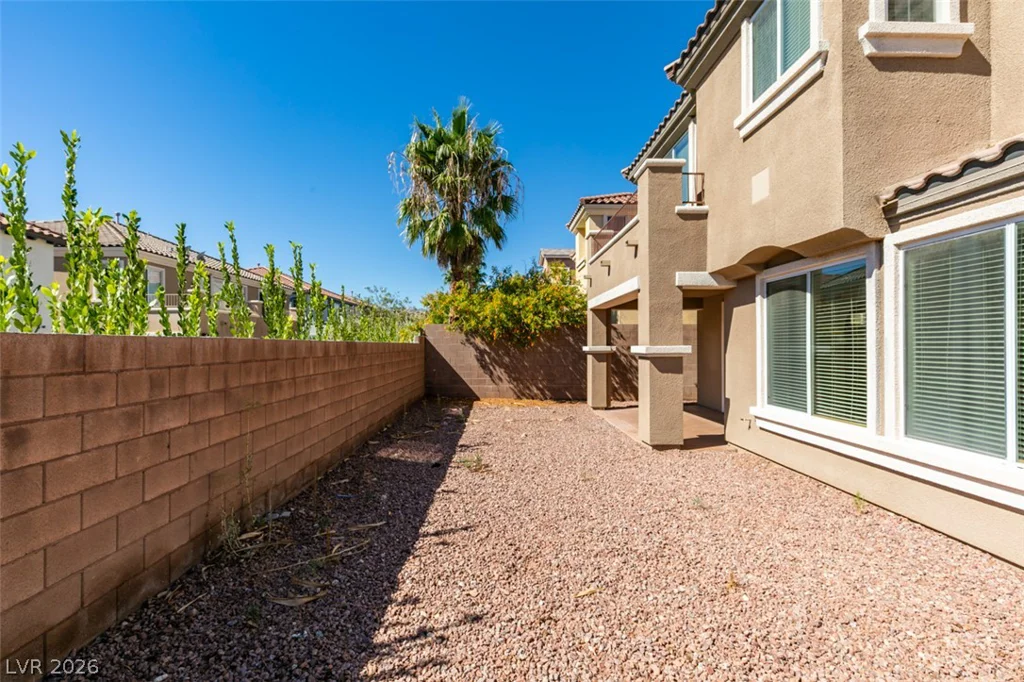 11677 Bradford Commons, Las Vegas, NV 89135