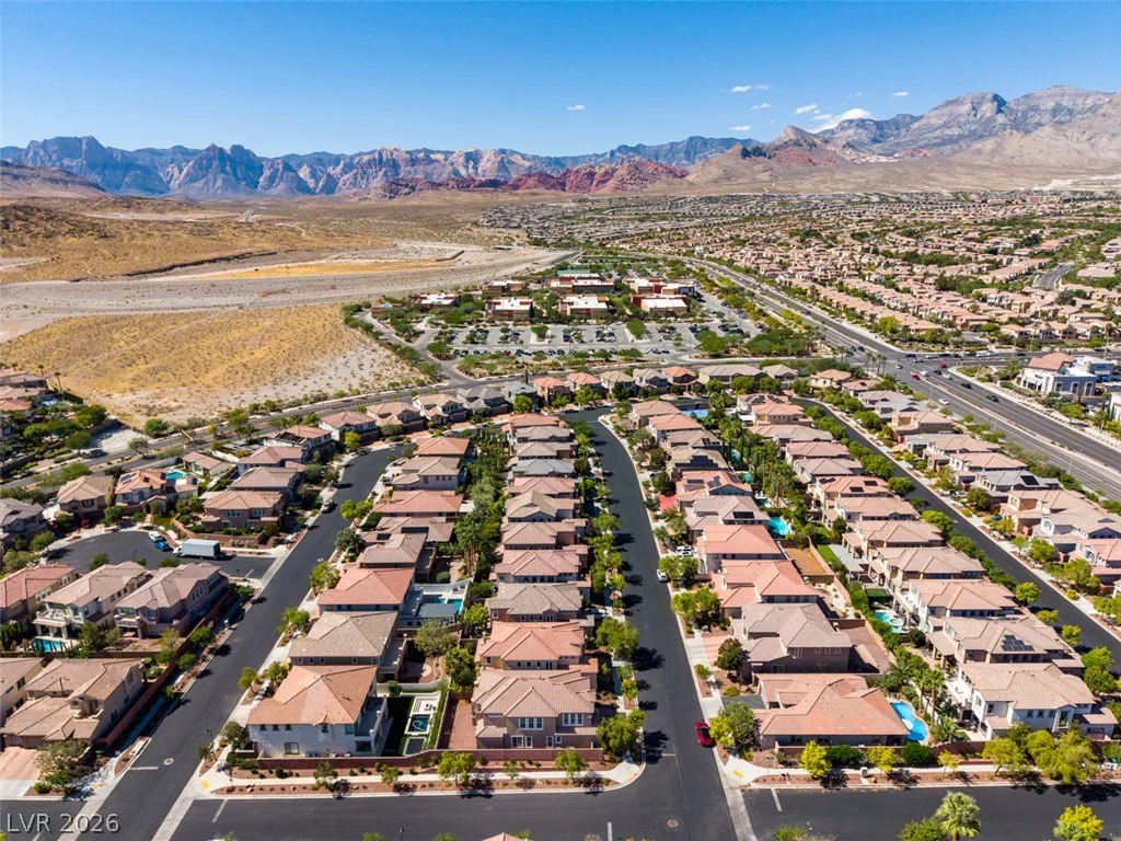 11677 Bradford Commons, Las Vegas, NV 89135