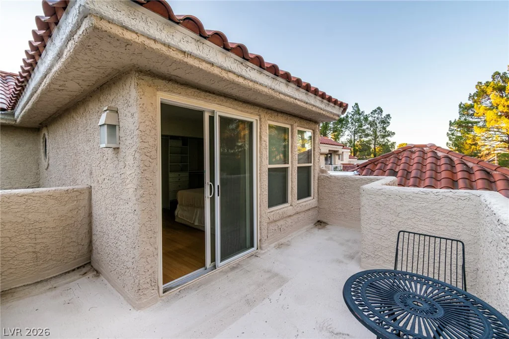 7044 Bright Springs, Las Vegas, NV 89113