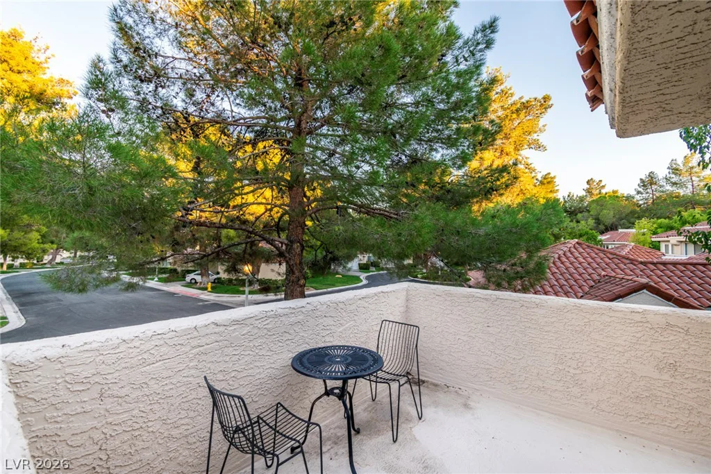 7044 Bright Springs, Las Vegas, NV 89113