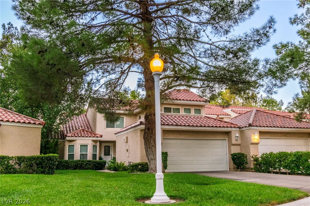 7044 Bright Springs, Las Vegas, NV 89113