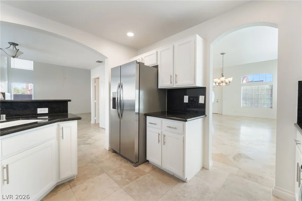 2109 Desert Peak, Las Vegas, NV 89134