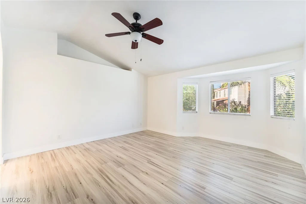 2109 Desert Peak, Las Vegas, NV 89134
