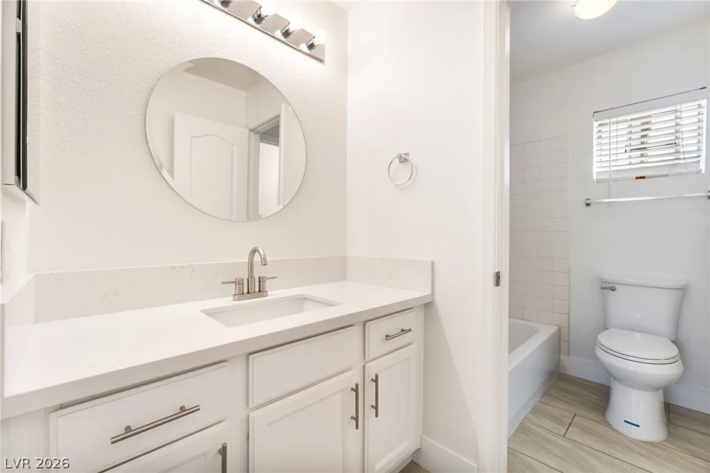 2109 Desert Peak, Las Vegas, NV 89134