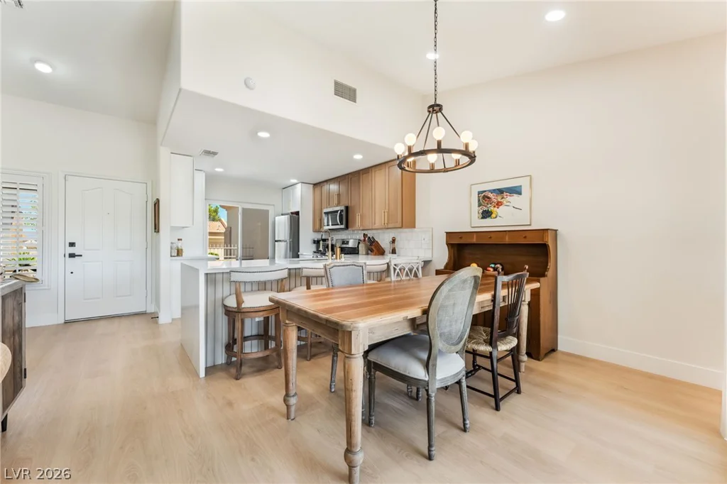 9369 Villa Ridge, Las Vegas, NV 89134