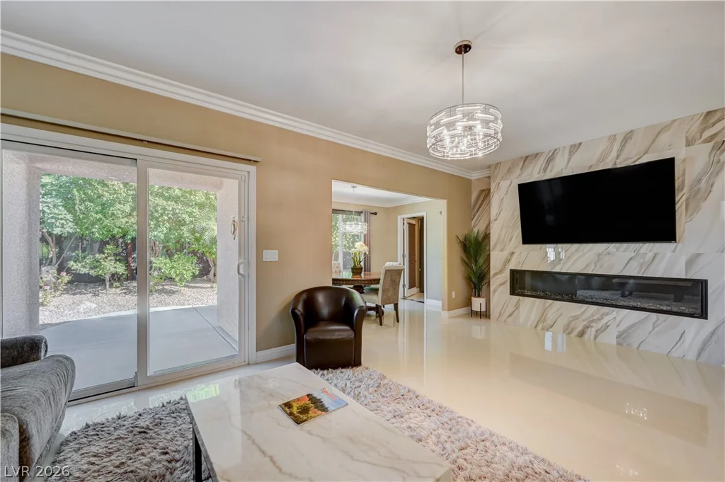 2094 Sawtooth Mountain, Henderson, NV 89044