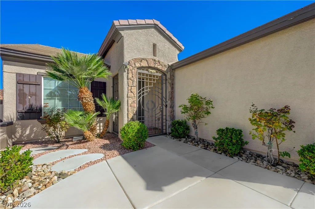 2094 Sawtooth Mountain, Henderson, NV 89044