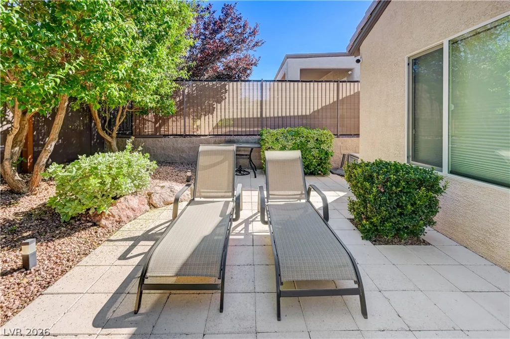 2094 Sawtooth Mountain, Henderson, NV 89044