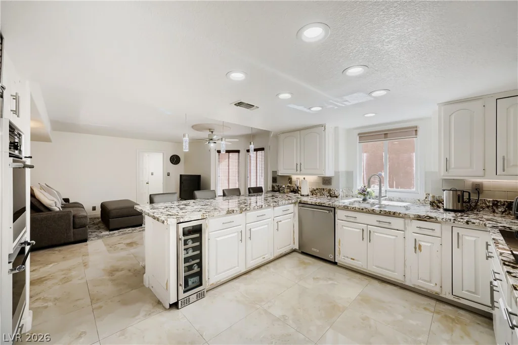 5105 Turnberry, Las Vegas, NV 89113