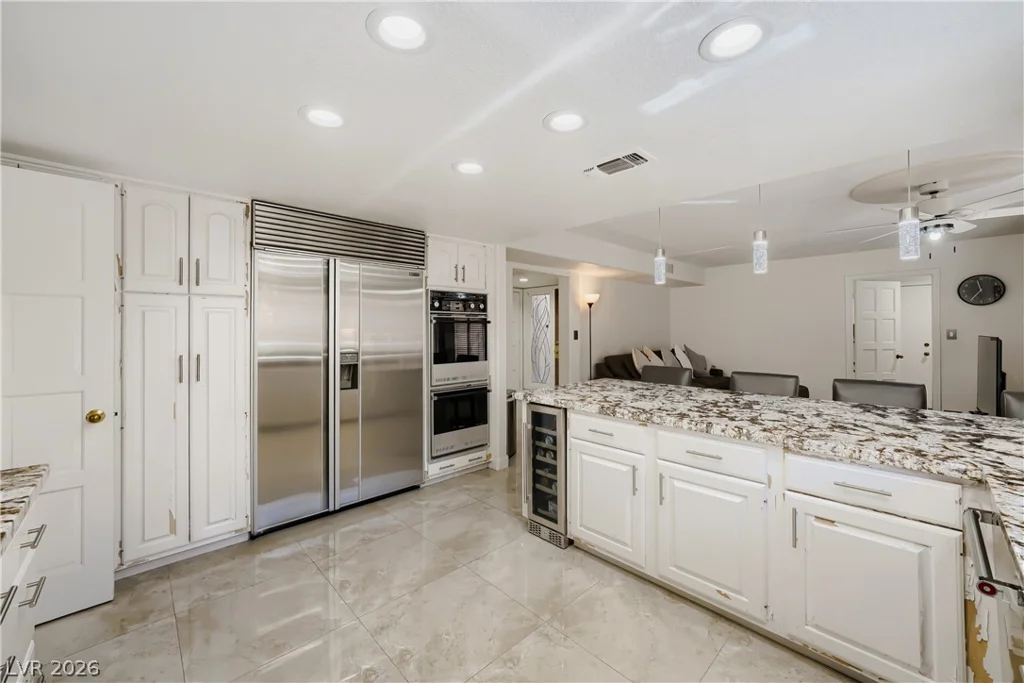 5105 Turnberry, Las Vegas, NV 89113