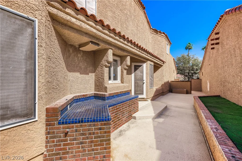 5105 Turnberry, Las Vegas, NV 89113