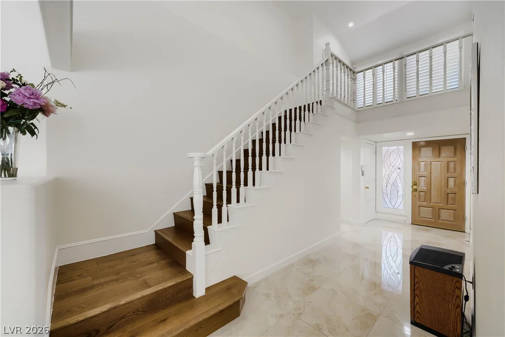 5105 Turnberry, Las Vegas, NV 89113