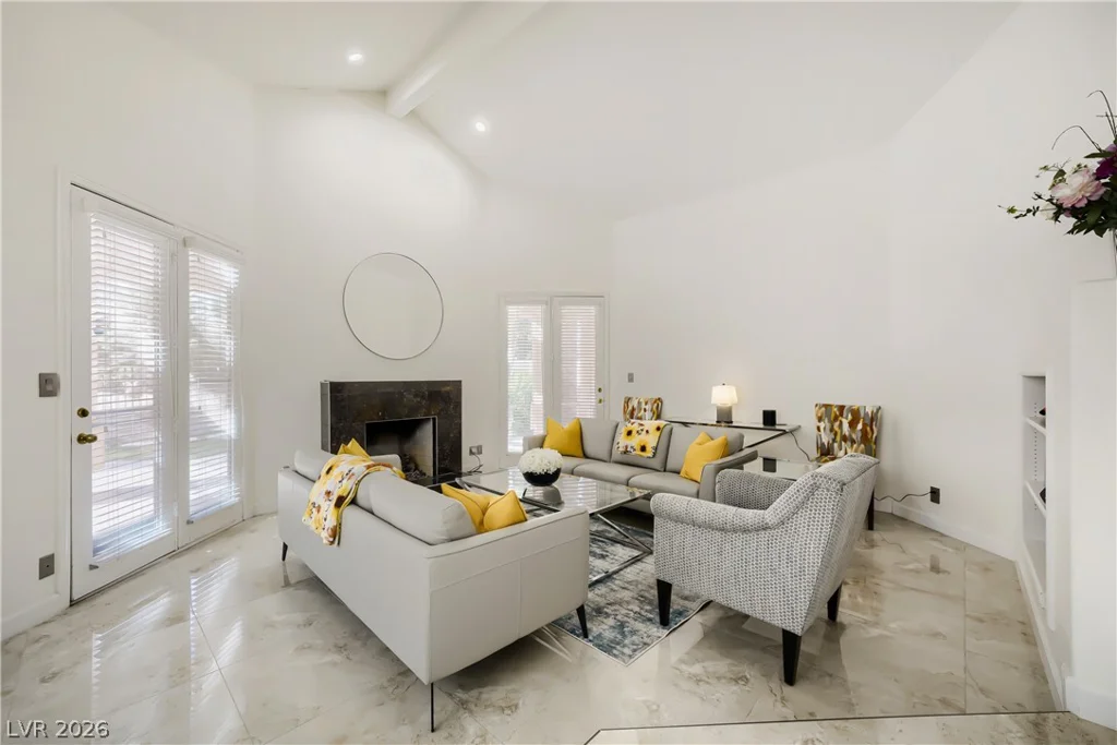 5105 Turnberry, Las Vegas, NV 89113