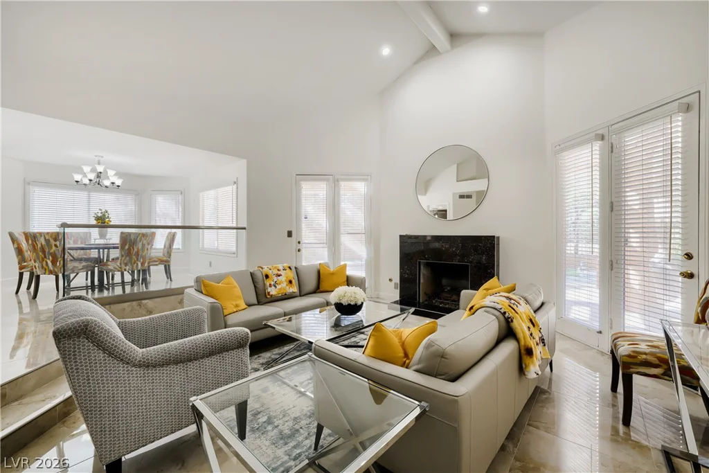 5105 Turnberry, Las Vegas, NV 89113