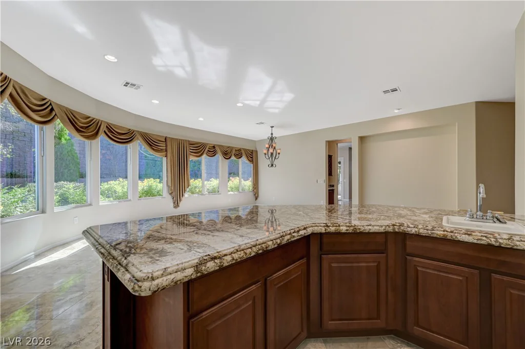 2365 Fayetteville, Henderson, NV 89052