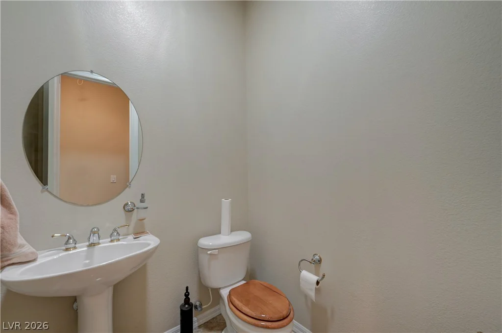 2365 Fayetteville, Henderson, NV 89052