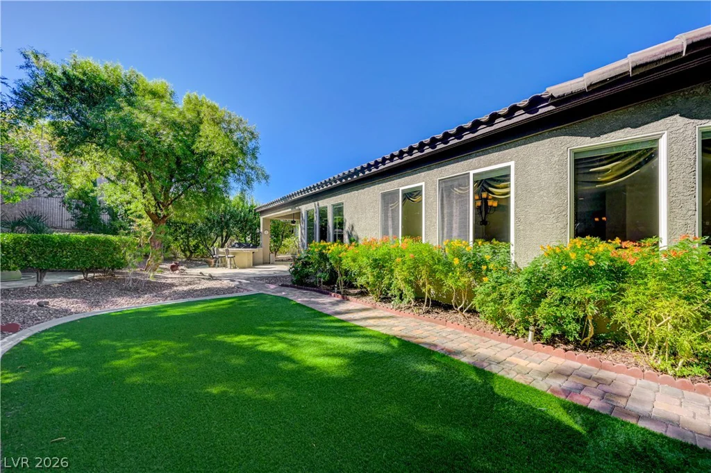 2365 Fayetteville, Henderson, NV 89052