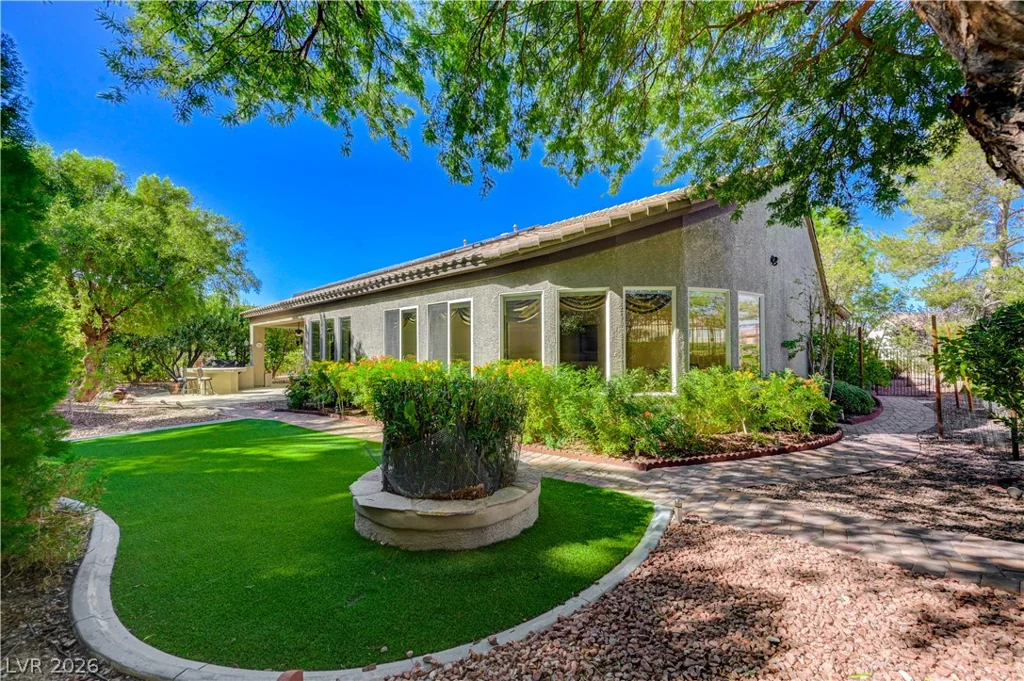 2365 Fayetteville, Henderson, NV 89052