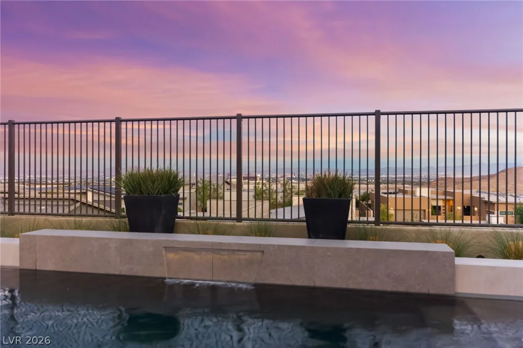 810 Bolide, Las Vegas, NV 89138