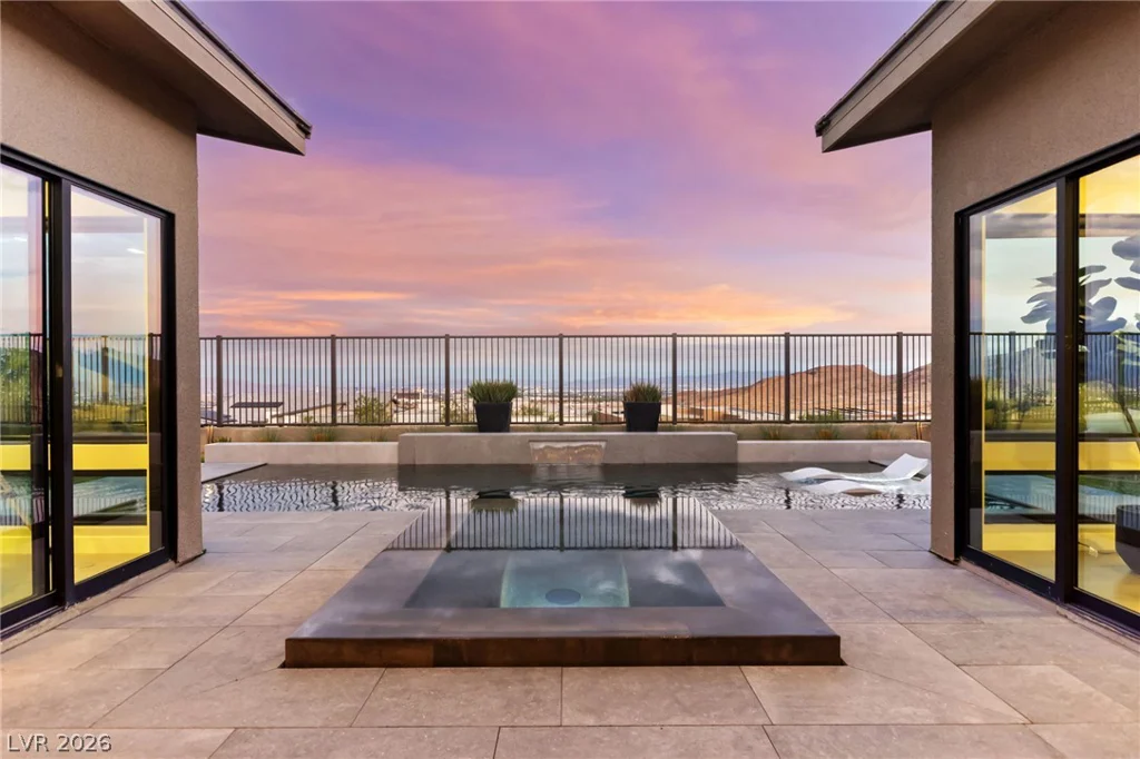 810 Bolide, Las Vegas, NV 89138