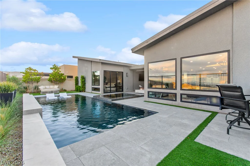 810 Bolide, Las Vegas, NV 89138