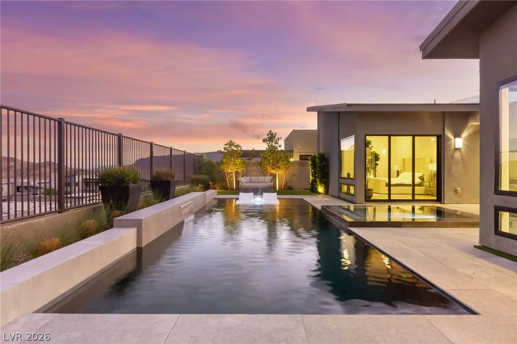 810 Bolide, Las Vegas, NV 89138