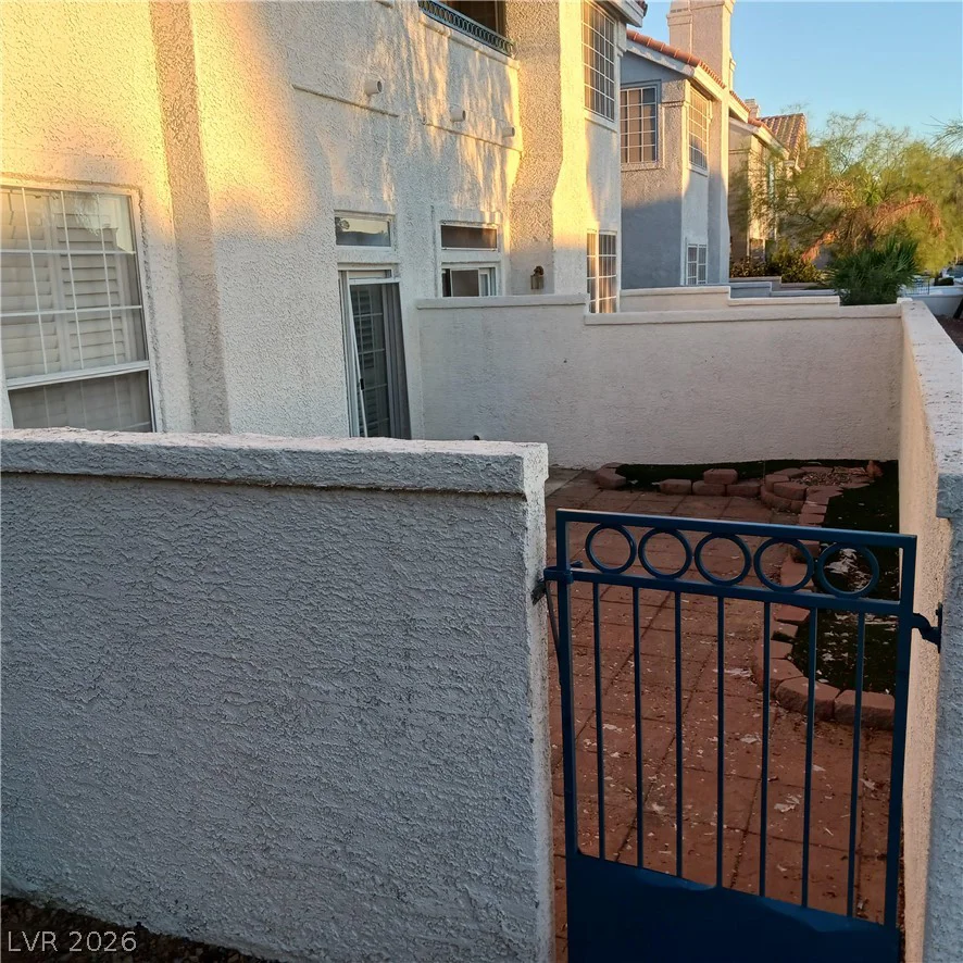 5201 Torrey Pines, Las Vegas, NV 89118