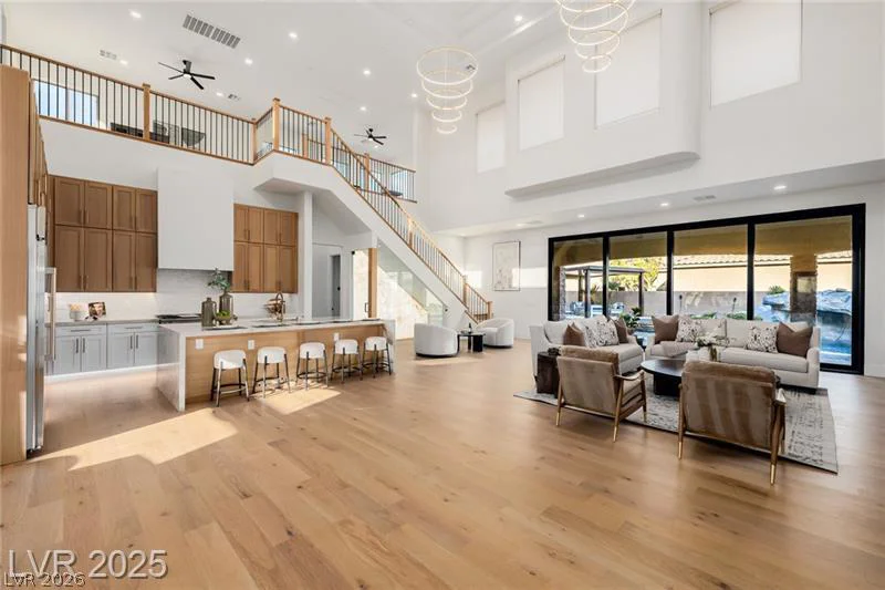 7682 Rafter, Las Vegas, NV 89139