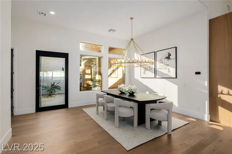 7682 Rafter, Las Vegas, NV 89139