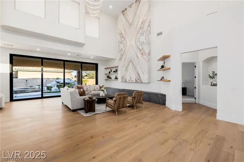 7682 Rafter, Las Vegas, NV 89139