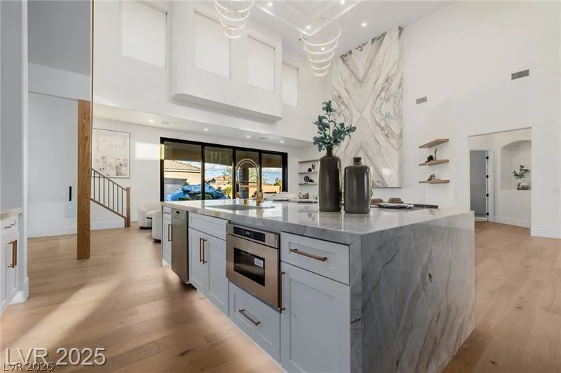 7682 Rafter, Las Vegas, NV 89139