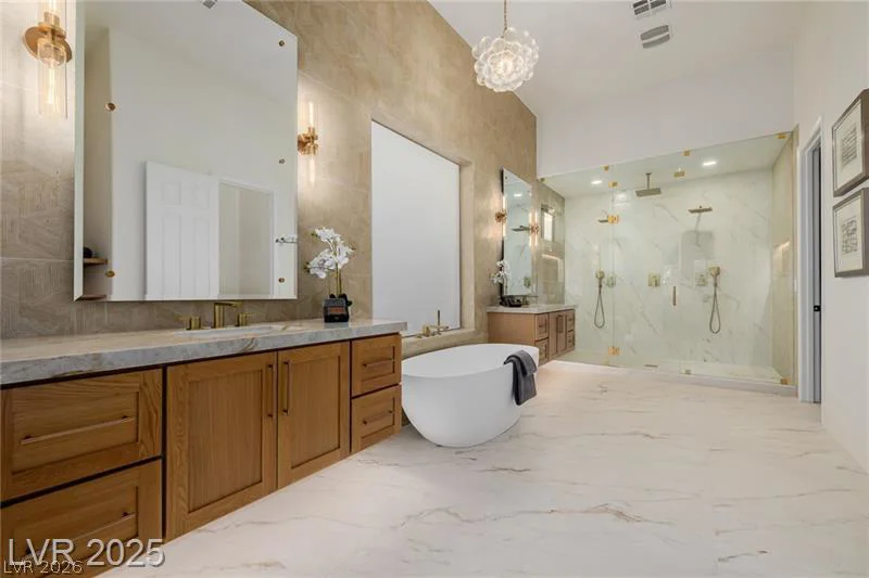 7682 Rafter, Las Vegas, NV 89139