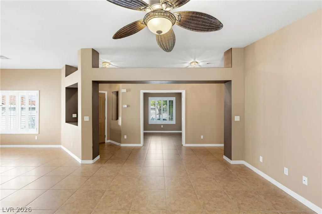 129 Lemongold, Henderson, NV 89012