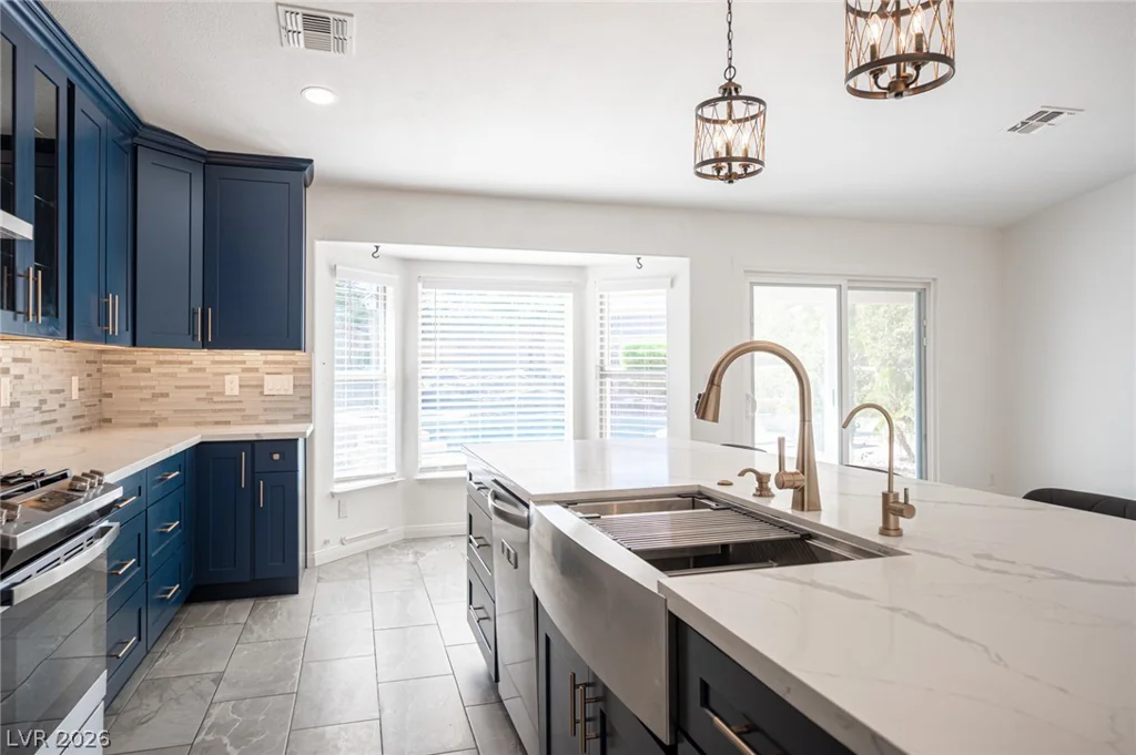 5717 Compton, Las Vegas, NV 89108