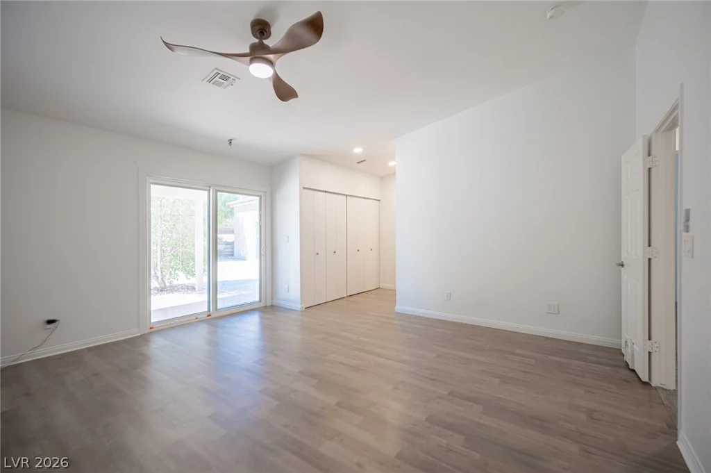 5717 Compton, Las Vegas, NV 89108