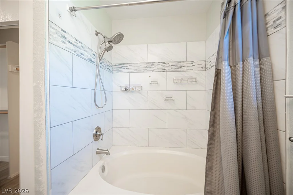 5717 Compton, Las Vegas, NV 89108