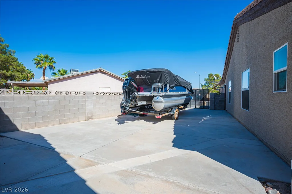 5717 Compton, Las Vegas, NV 89108