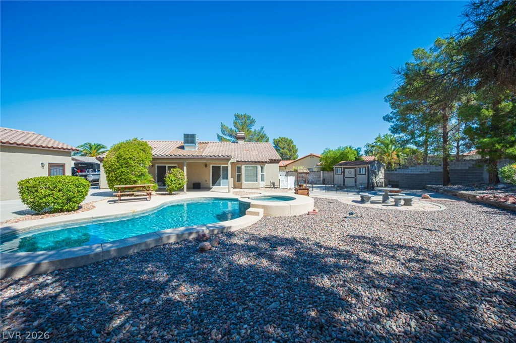 5717 Compton, Las Vegas, NV 89108