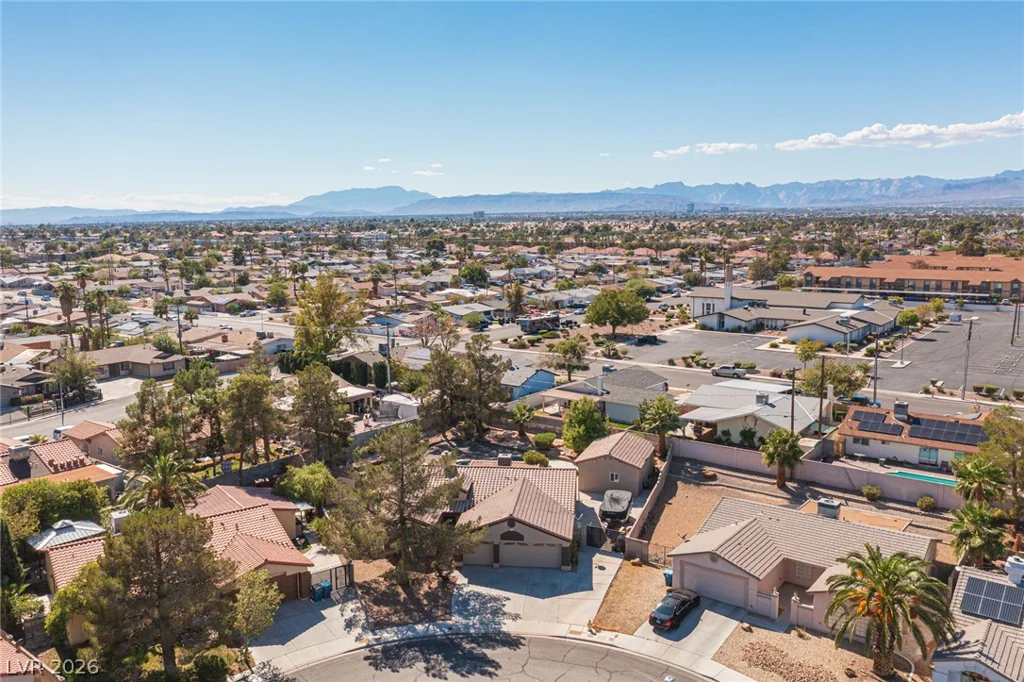 5717 Compton, Las Vegas, NV 89108