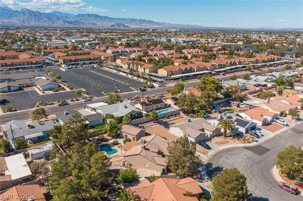5717 Compton, Las Vegas, NV 89108